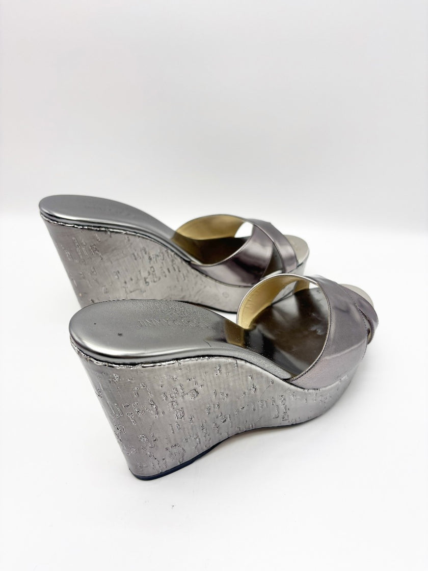 Preowned. Jimmy Choo Wedge Silver. 39|17836