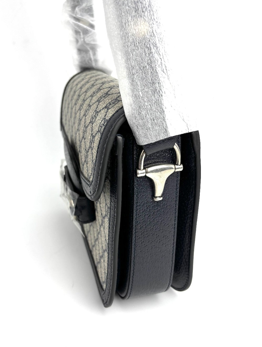 Brand New. Gucci Horsebit 1995 Small Shoulder Bag GG Supreme Canvas|12913