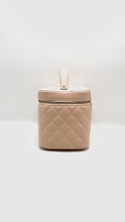 Like New. Chanel Large Vanity Pouch Caviar Pink GHW. KTCAAX24|15813