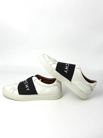Unused. Givenchy Slip on Sneaker White/Black. 36.5|8968