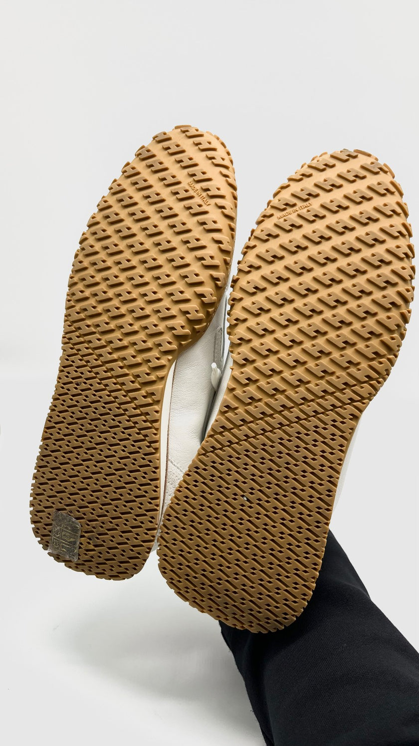 Like New. Hermes Jet White Sneaker . 38|10260