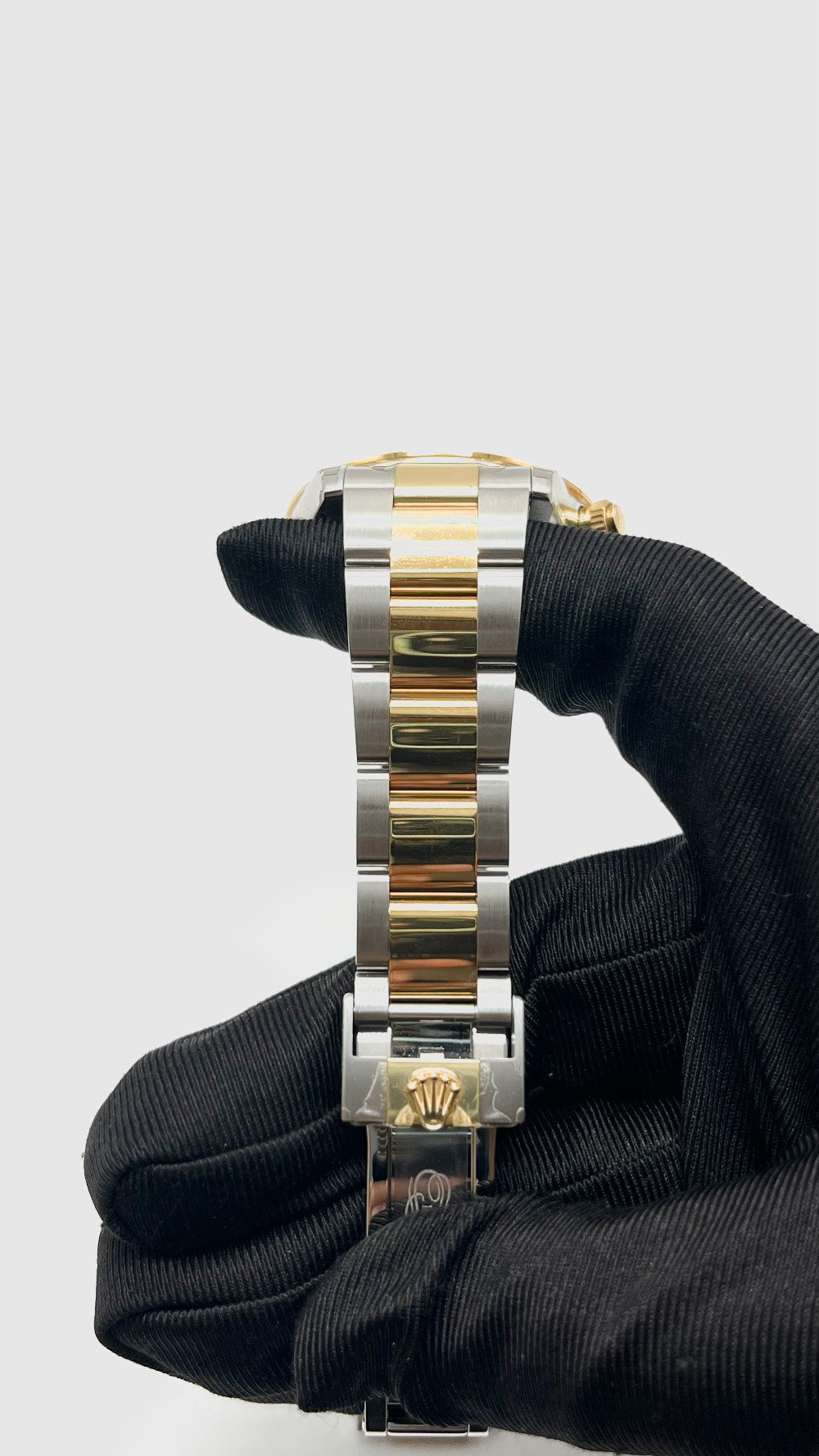 Like New. Rolex Daytona Champagne Dial YG/Steel Oyster Bracelet 40MM 2017|16361