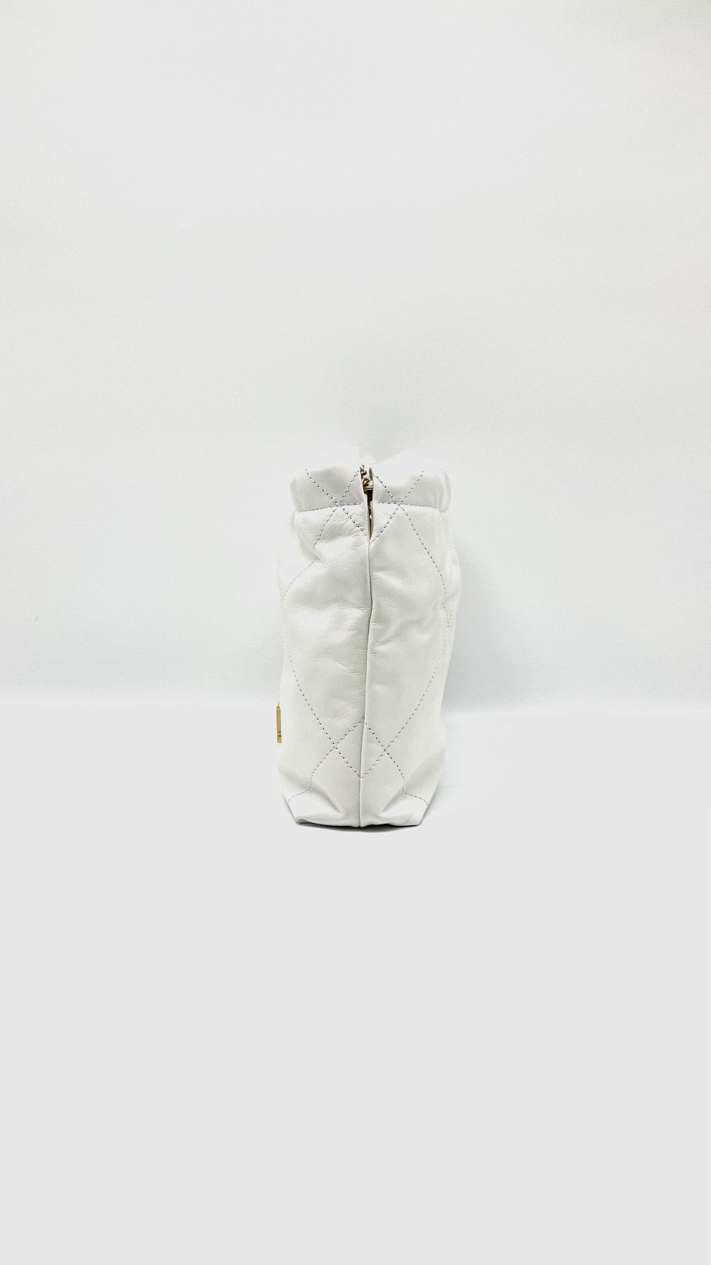 Brand New. Chanel MIni C22 White Calfskin GHW. T2CUN9KH|15192