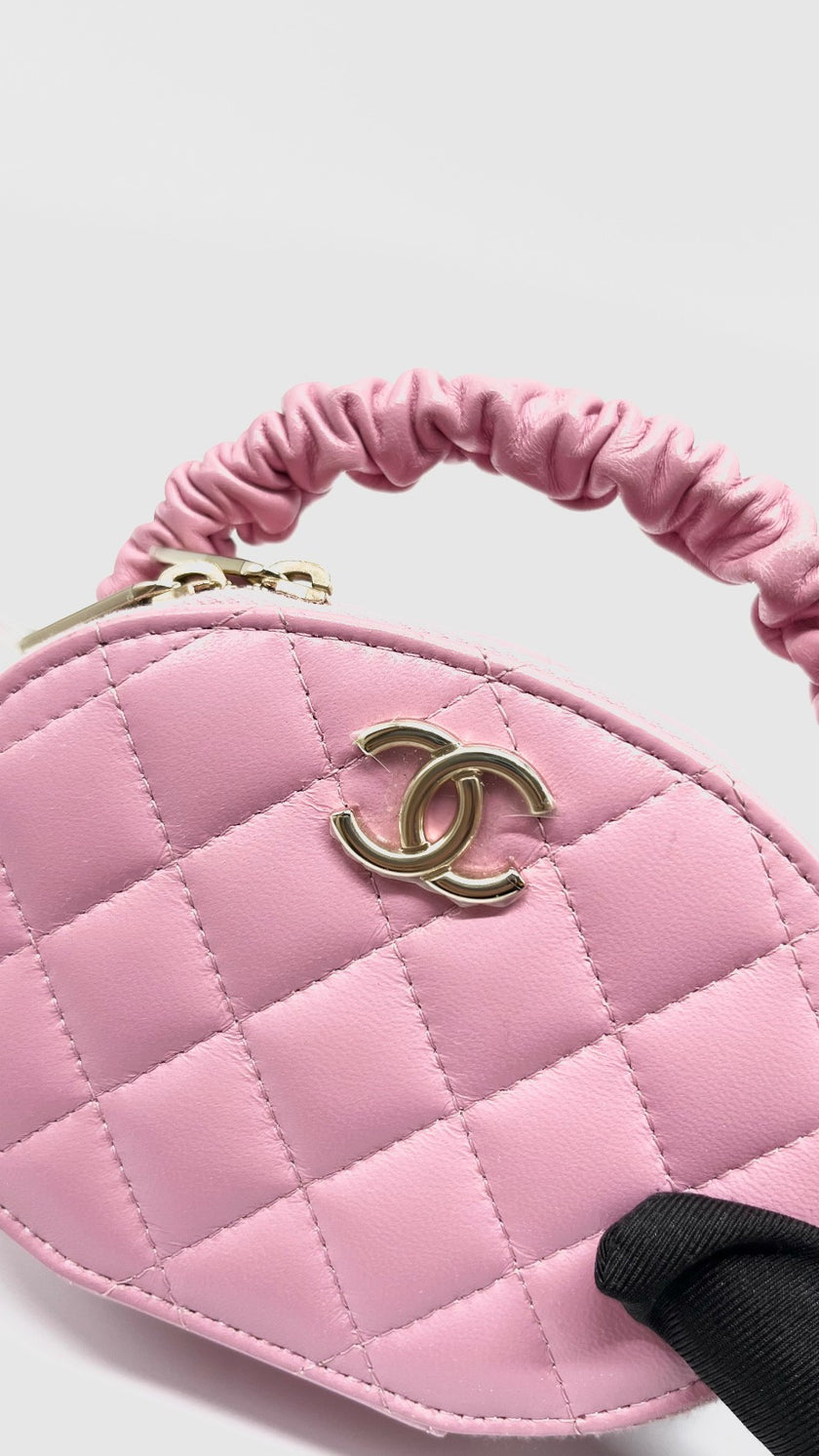 Unused. Chanel Ruched Oval Top Handle Pink GHW. 32021710|5142