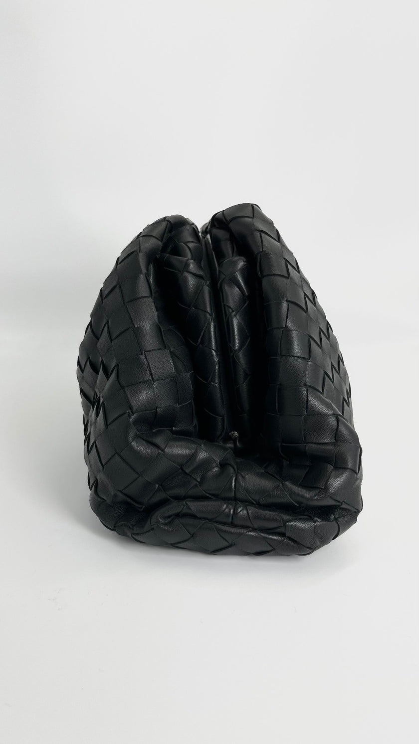 Preowned. Bottega Clutch Black. B08782367Z|4557