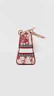 Preowned. Lady Dior Medium Royaume d'Amour Red Canvas. 50MA0261|13862