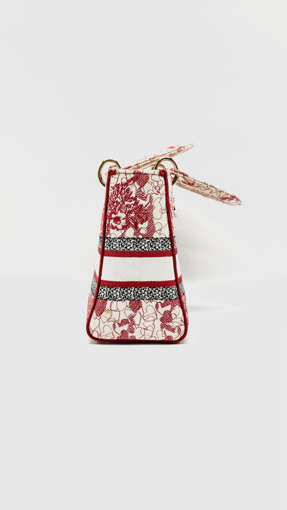 Preowned. Lady Dior Medium Royaume d'Amour Red Canvas. 50MA0261|13862