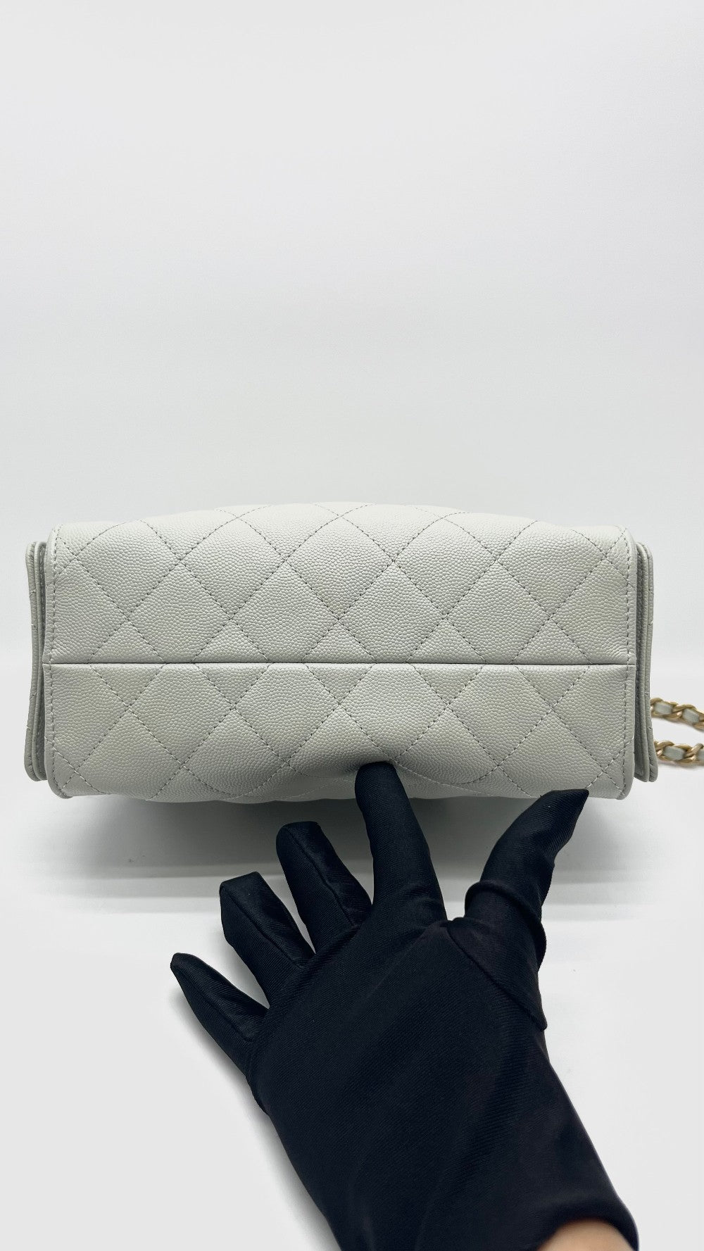 Like New. Chanel C25 Mini Light Green Caviar GHW. CK0UE6LE|16605