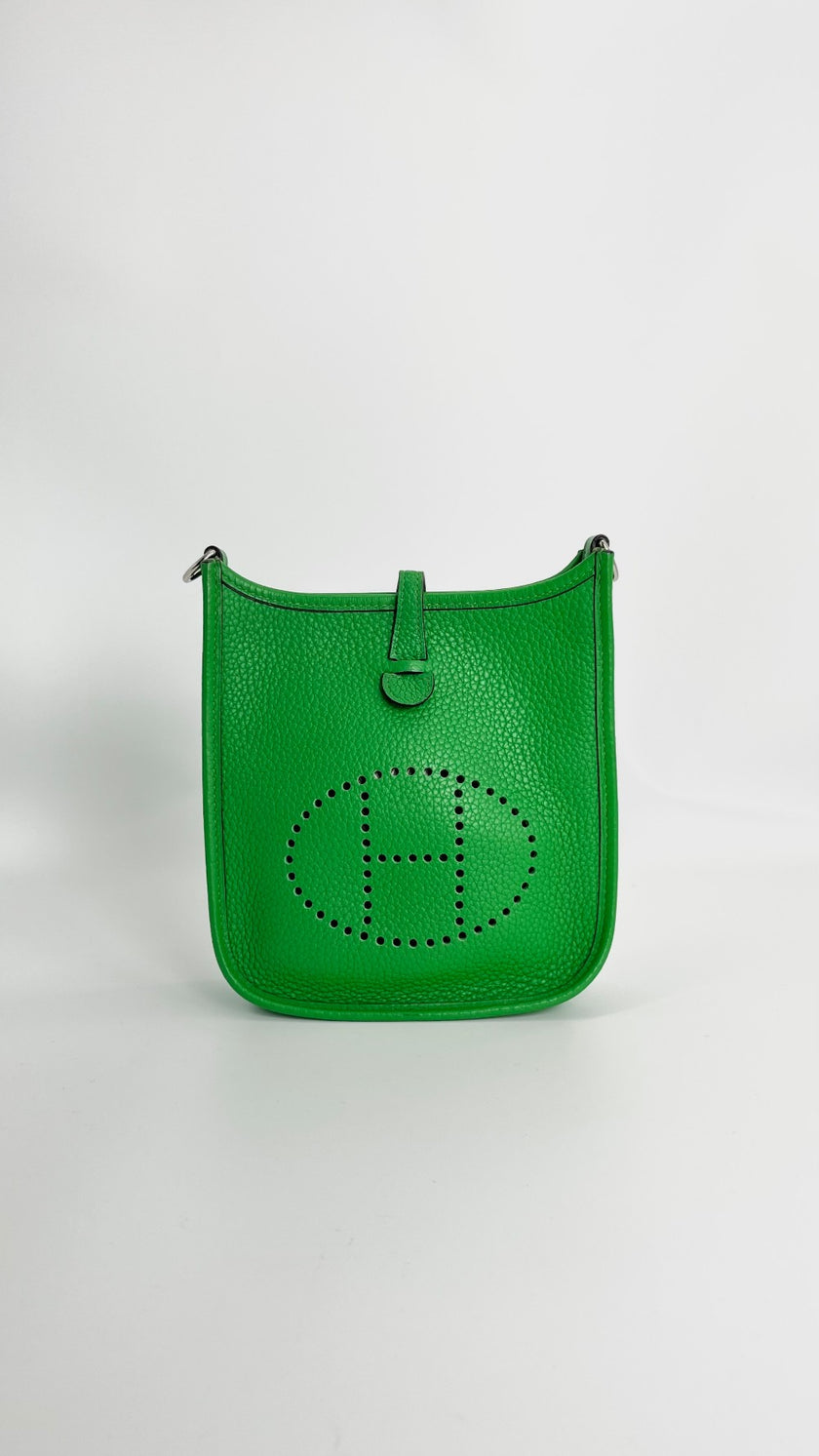 Preowned. Hermes Evelyne TPM Bambou. RFP|3824