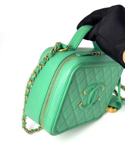 Preowned. Chanel Vanity Filigree Green Caviar GHW. 24008039|8055