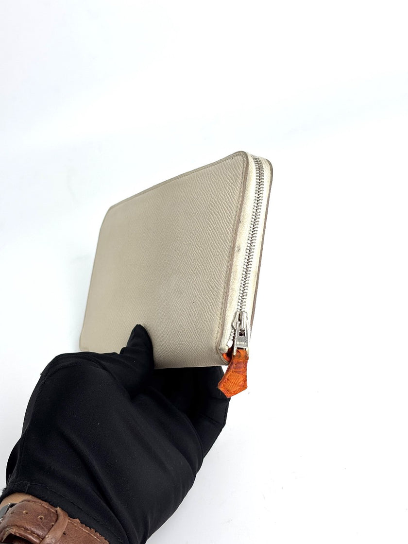 Preowned. Hermes Zip Long Wallet Craie. TTS007AU|12031
