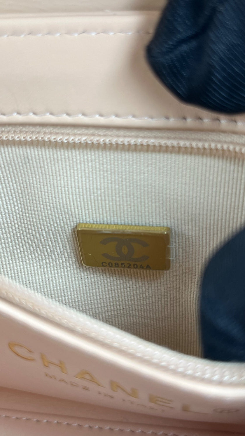 Brand New. Chanel Kelly Mini Beige GHW. C085204A|4029