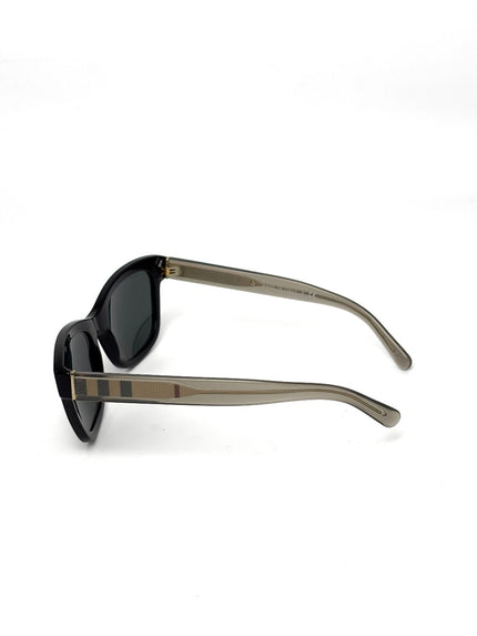 Preowned. Burberry Shades|8138