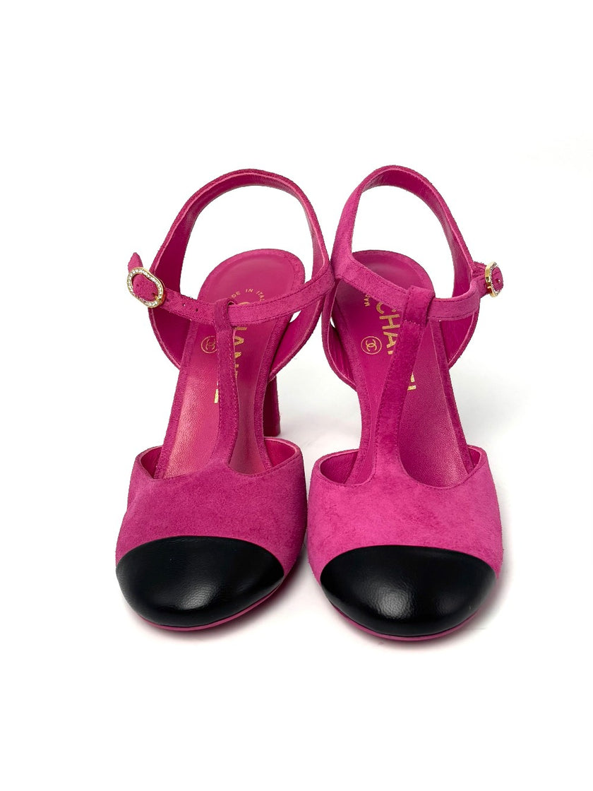 Brand New. Chanel Round Toe Heel Suede Pink. 36|8580