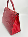 Preowned. Hermes Kelly 28 Rouge Cerise Porosus Crocodile GHW. circle Z|3391