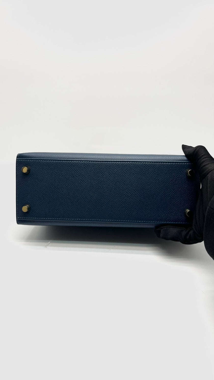 Preowned. Hermes Kelly 25 Blue De Prusse Epsom Sellier GHW. WHA469KY|16010