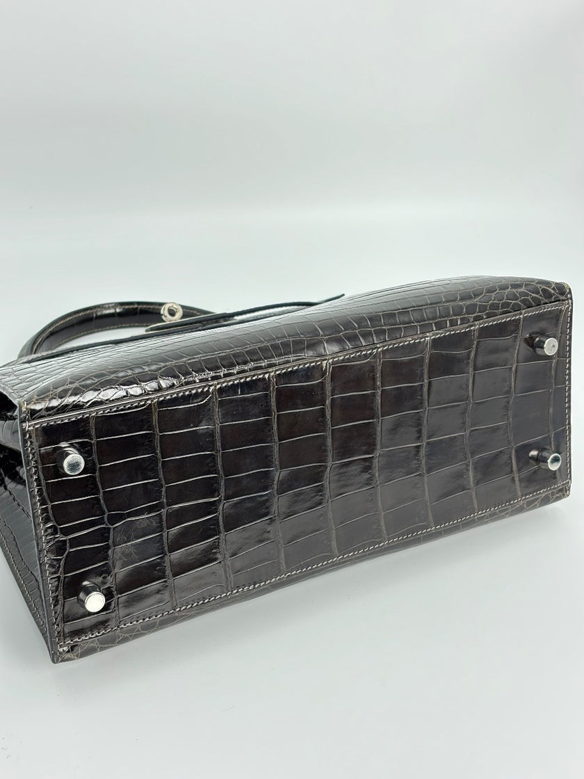 [SALE] Preowned. Hermes Kelly 28 Croc Gris Fonce. J45S|3370