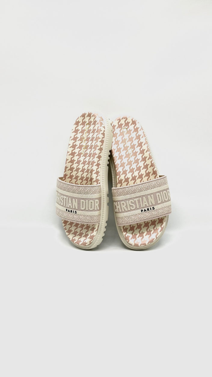 Brand New. Dior Dway Slides Light Pink. 39|12331