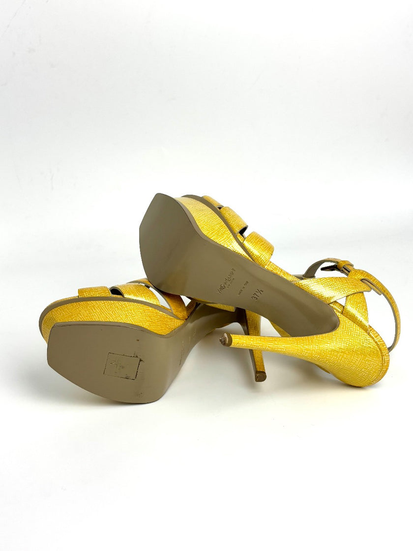 Brand New. YSL Tribute Light Yellow. 37.5|8671