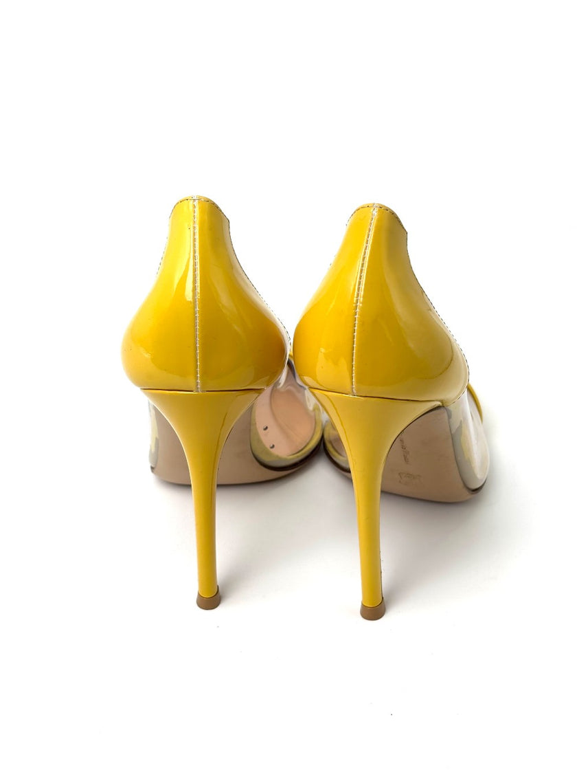 Preowned. Gianvito Rossi Heel Clear/Yellow. 37|7279