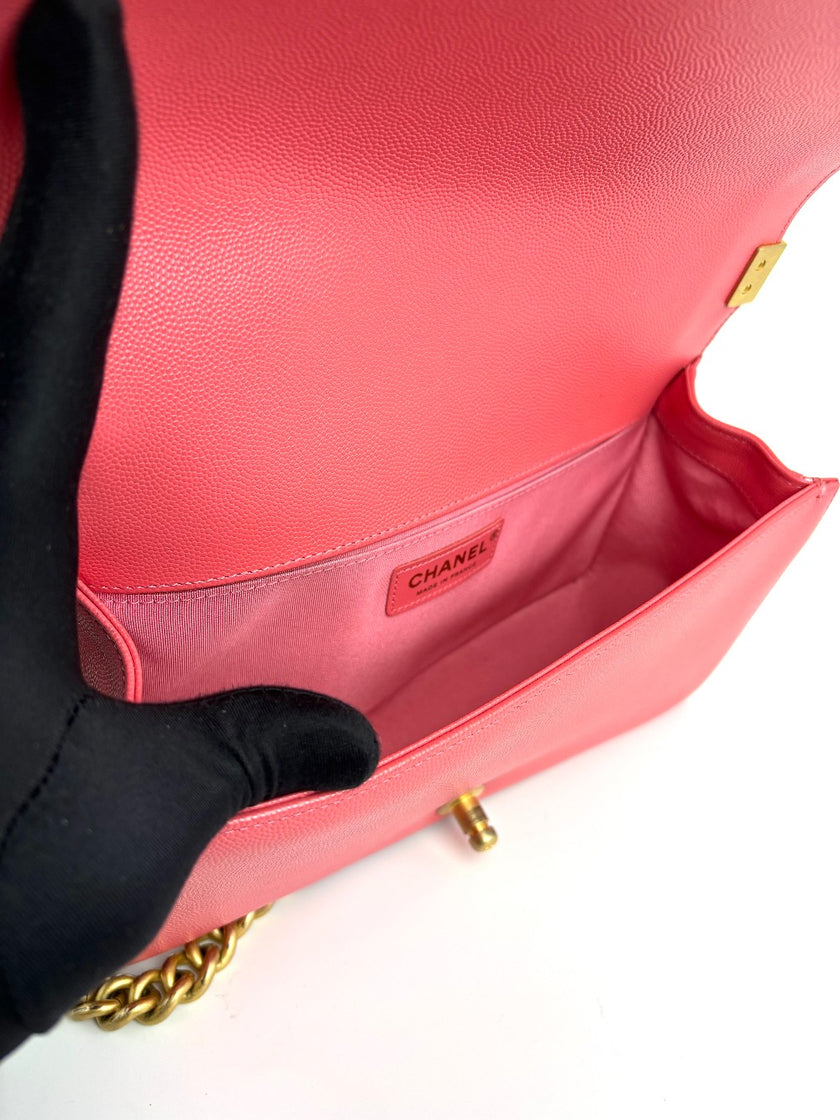 Preowned. Chanel Leboy Old Medium Pink. 25762971|4321