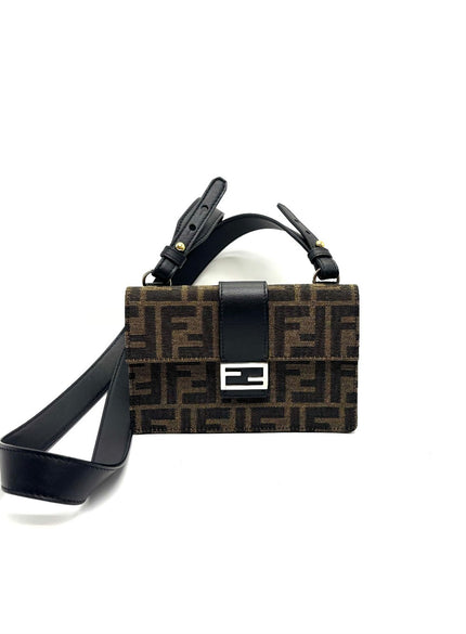 Preowned. Fendi Zucca Sling Canvas Brown|16983