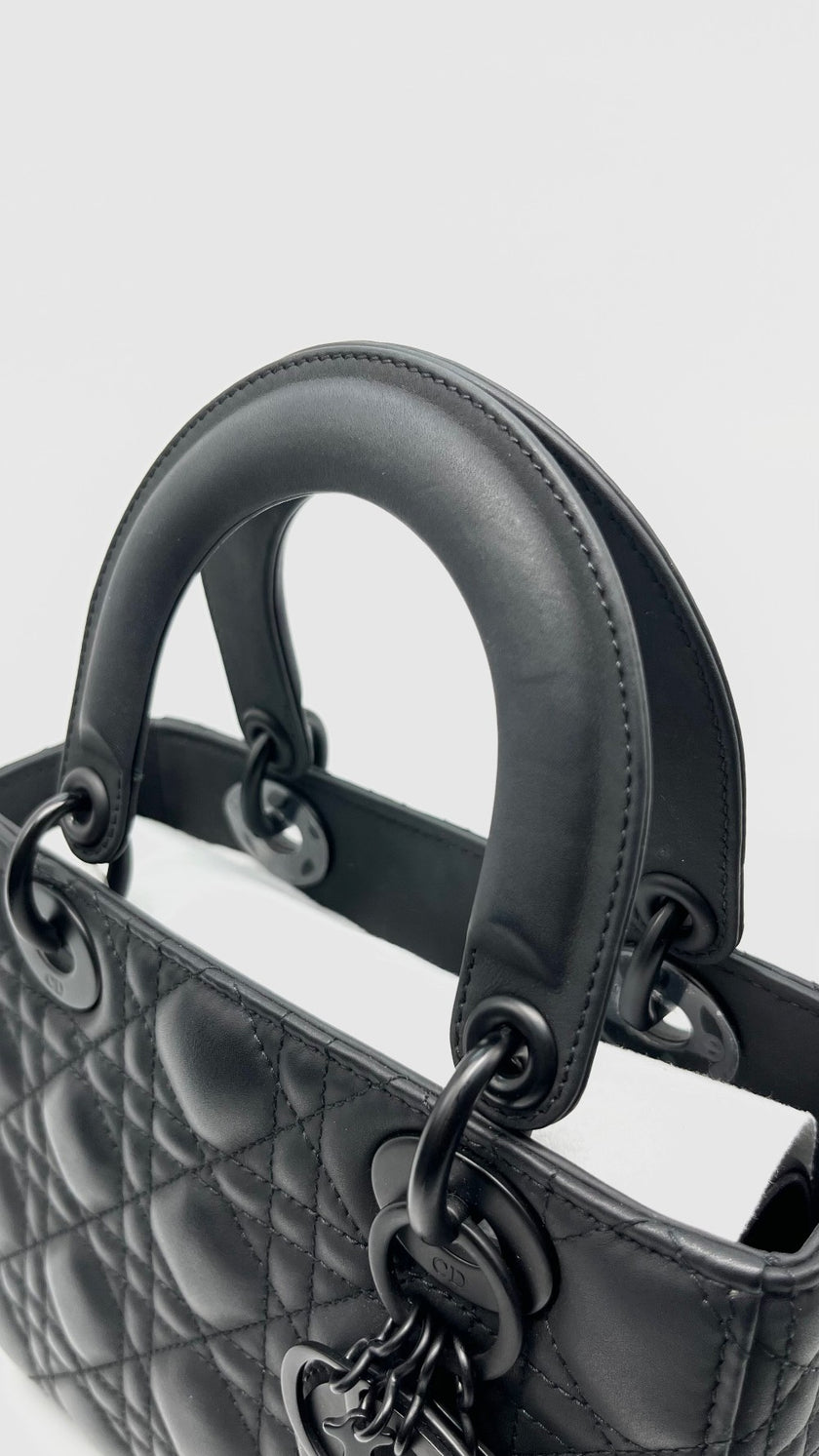 Preowned. Lady Dior Small So Black Matte. 15-MA-1221|7711