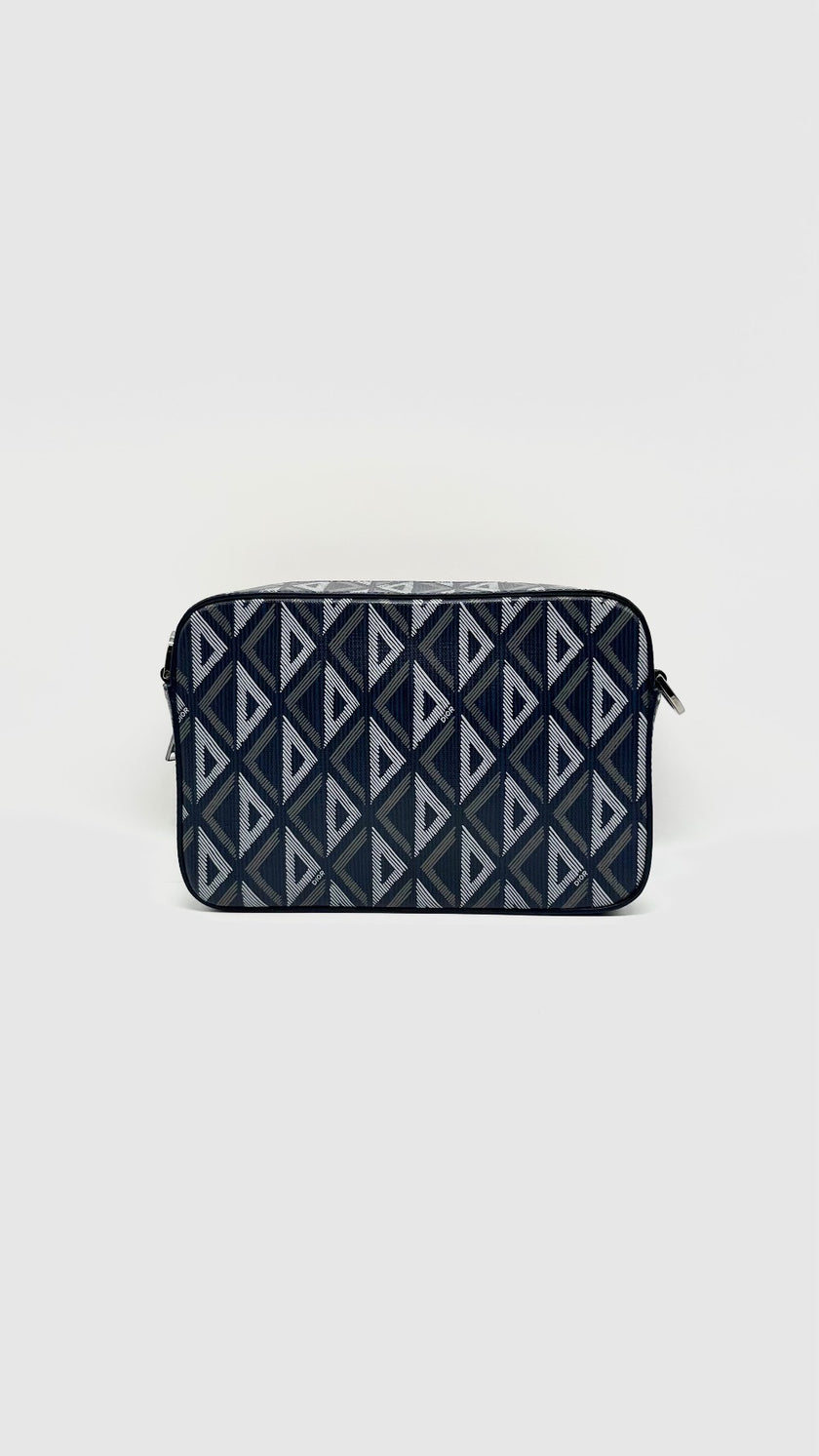 Like New. Dior Safari Messenger Co Diamond Dark Blue|13122