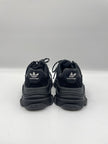 Preowned. Balenciaga x Adidas Triple S Sneakers for Kids Black & White. 29|10285