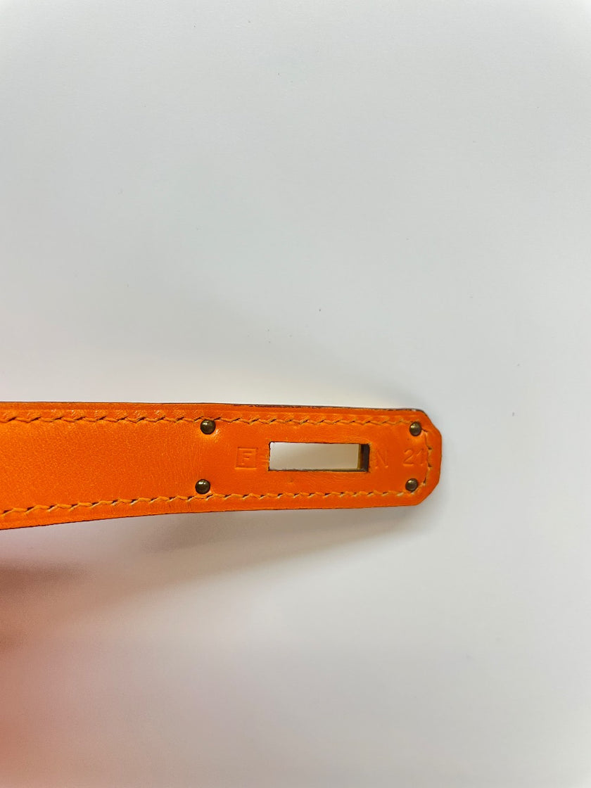 Preowned. Hermes Kelly 28 Orange Box Calf GHW. F Square N21|10070