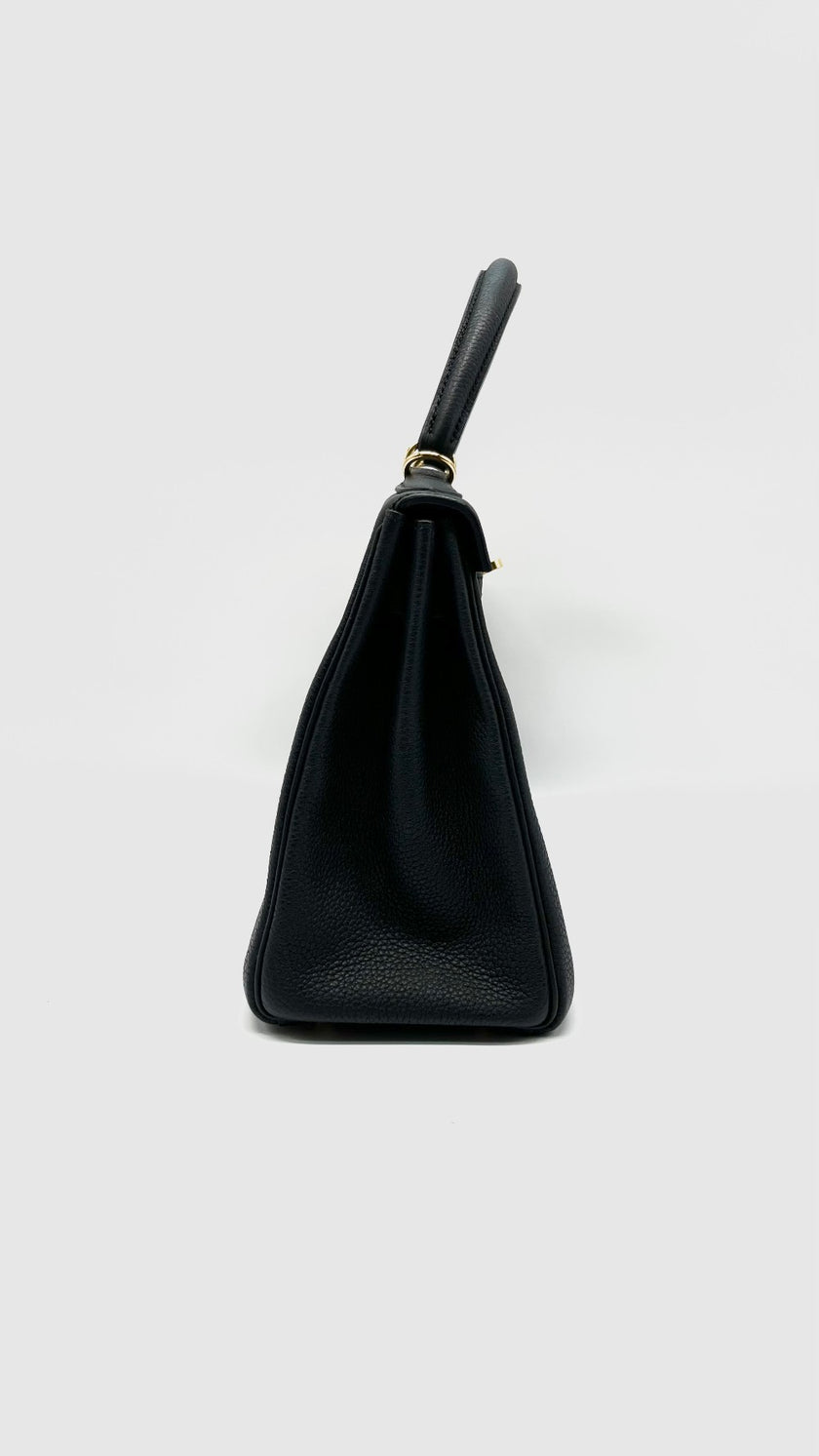 Preowned. Hermes Kelly 28 Black Togo GHW. WCT101TS|14494