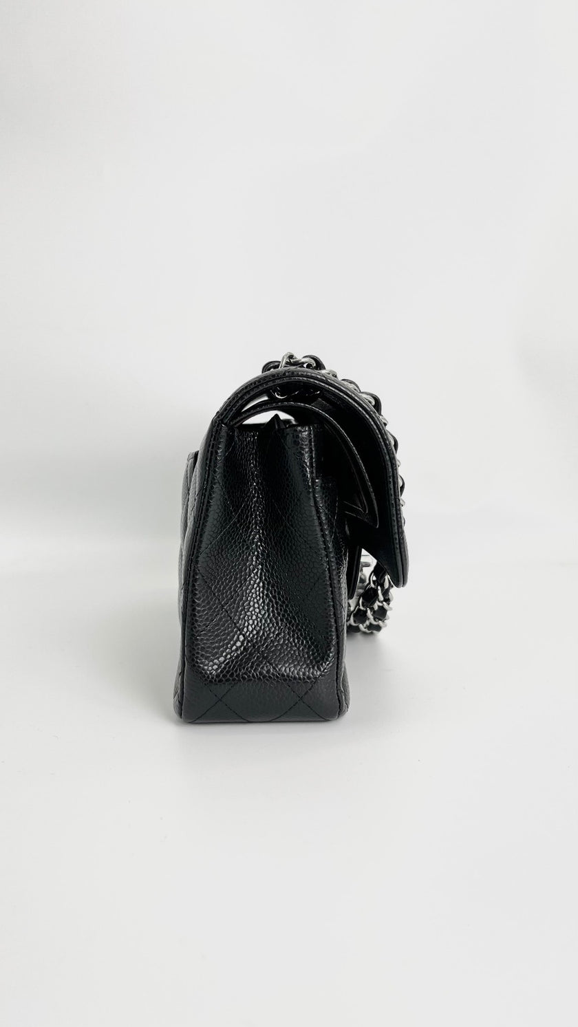 Like New. Chanel Small Flap Black Caviar SHW. EL251GK3|4185
