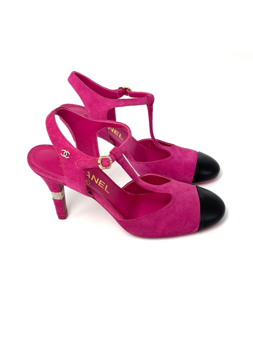 Brand New. Chanel Round Toe Heel Suede Pink. 36|8581