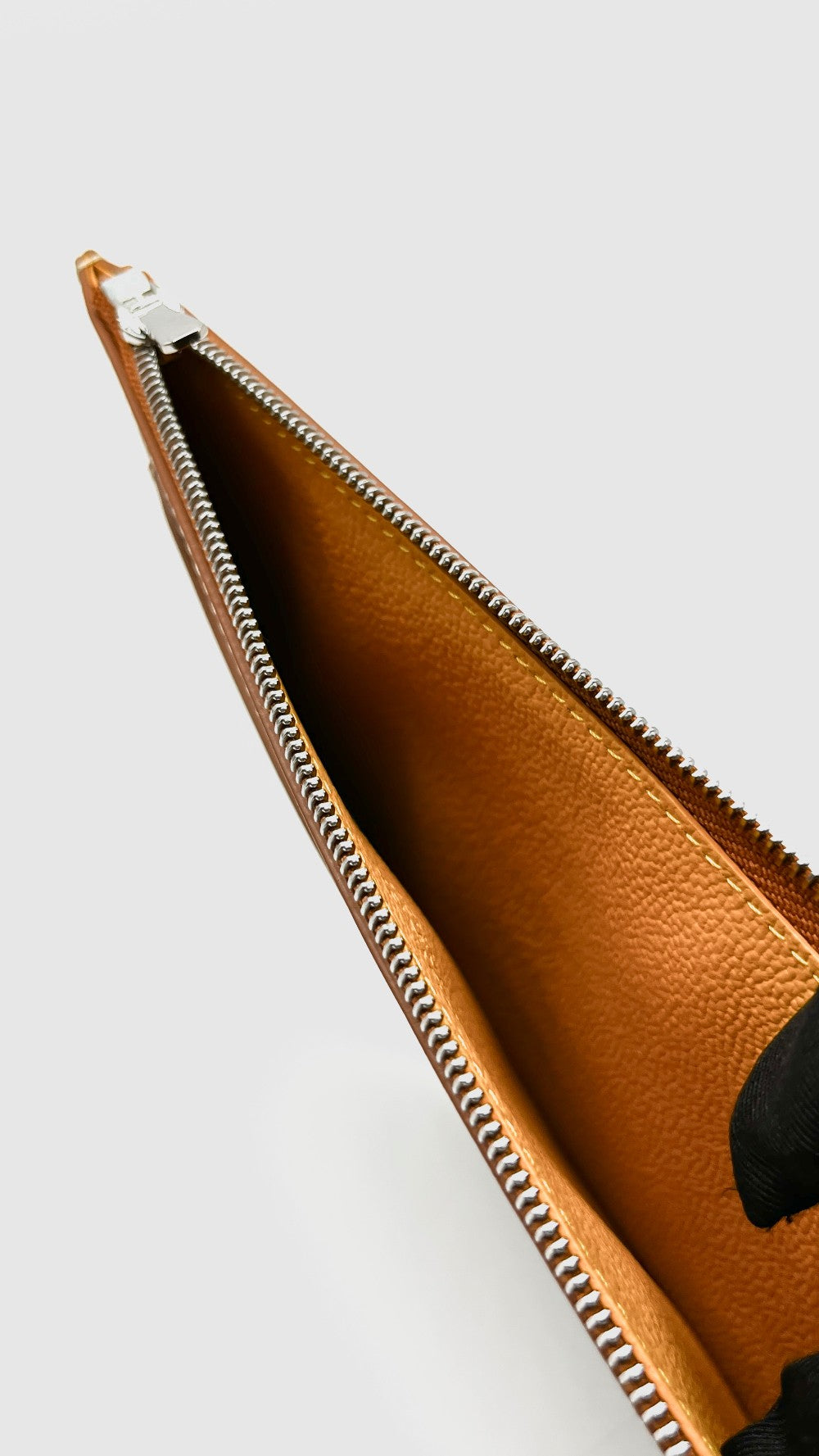 Like New. Goyard Insert Louise Wallet Tan/Black. BEX020244|11312