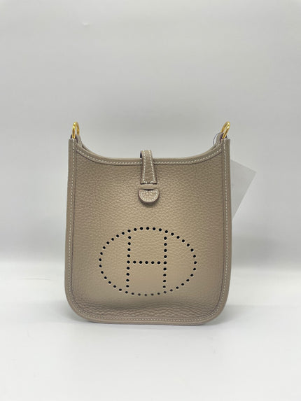 Unused. Hermes Evelyne TPM Etoupe Clemence GHW. WMN004KD|9065