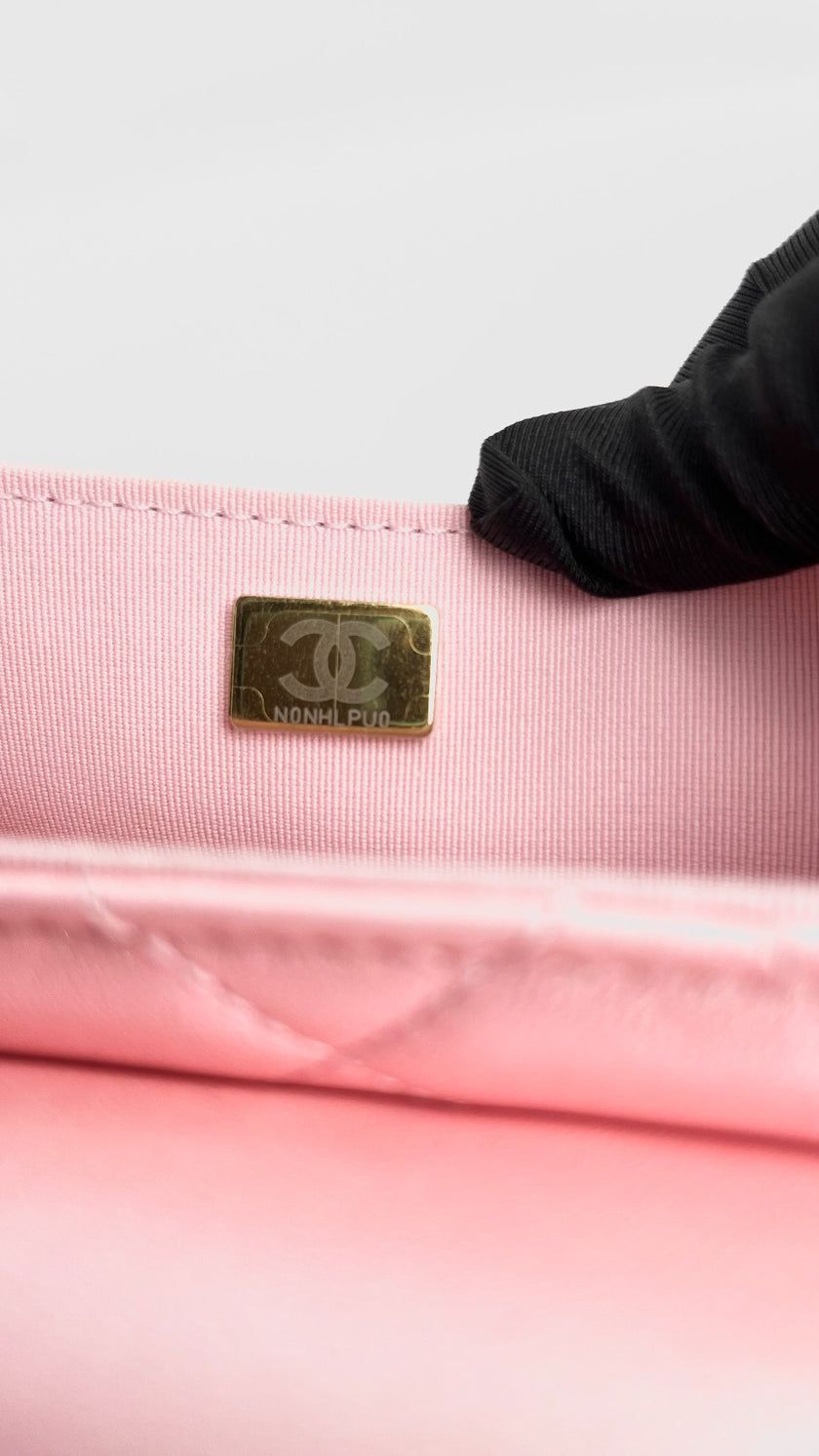 Brand New. Chanel Oval Top Handle Pink. N0NHLPU0|4013