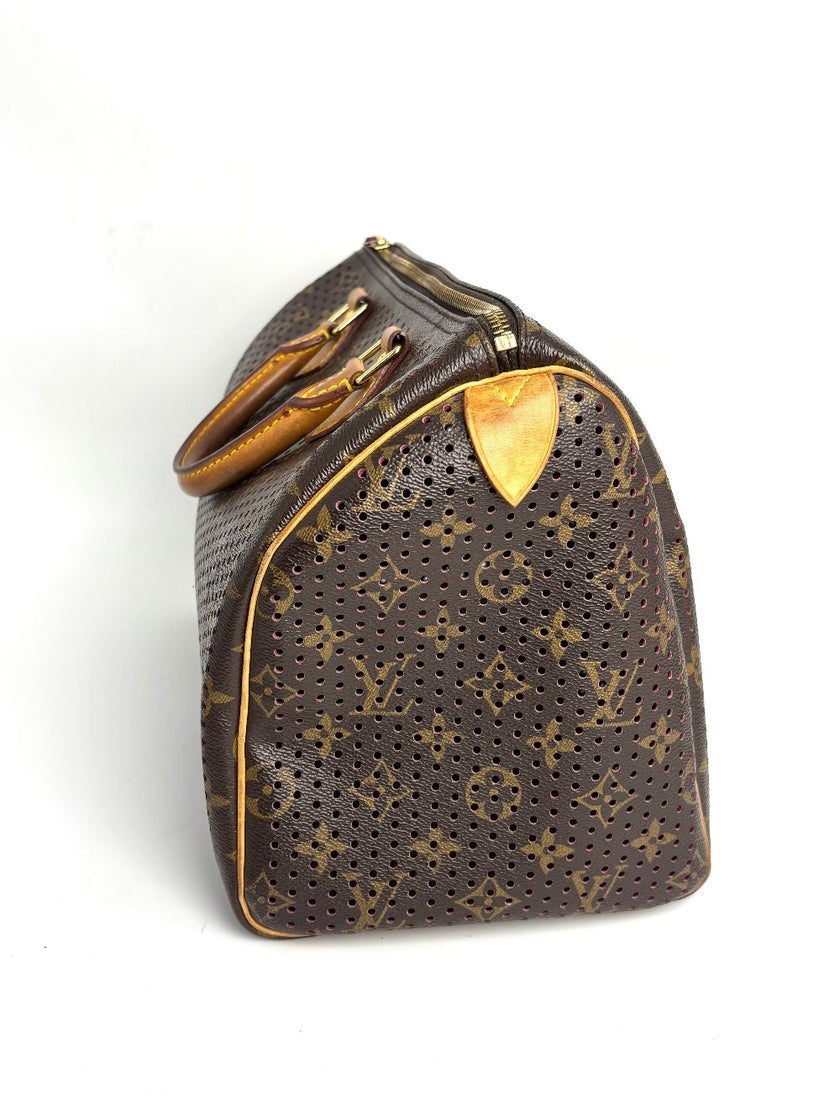 Preowned. LV Speedy 30 Monogram/Fuchsia Perforated. SP0038|12973