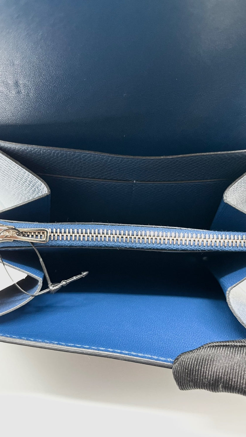 Like New. Hermes Constance Wallet Compact Blue|5529
