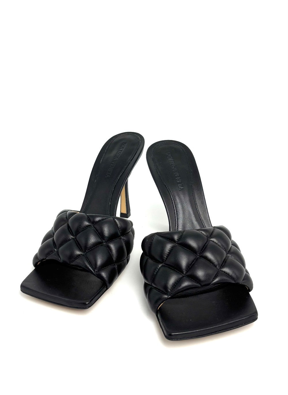 Brand New. Bottega Low Heel Black. 39|8317