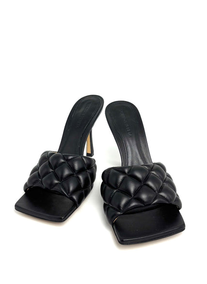 Brand New. Bottega Low Heel Black. 39|8317