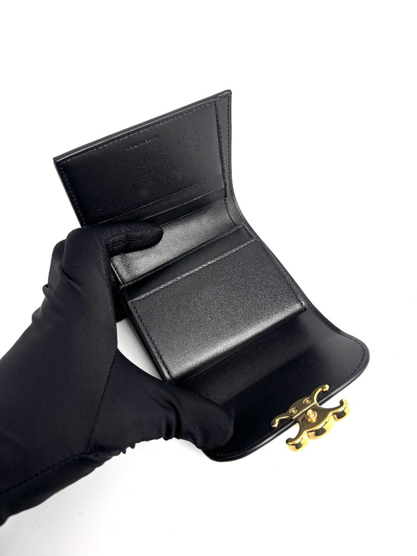 Preowned. Celine Triomphe Flap Black Wallet|12558