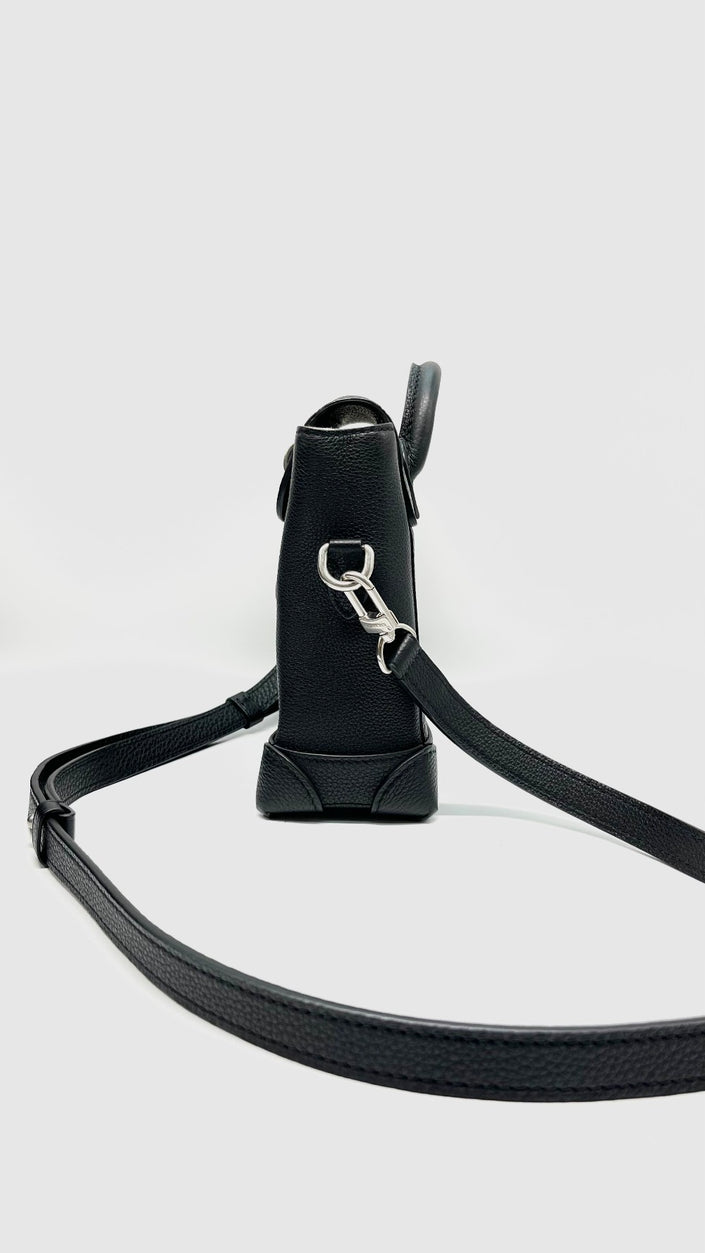 Unused. LV Steamer 15 Black Calfskin SHW. MCHIP|10839