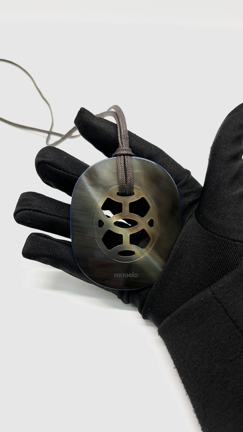 Preowned. Hermes Blue Lift Pendant Necklace|11275