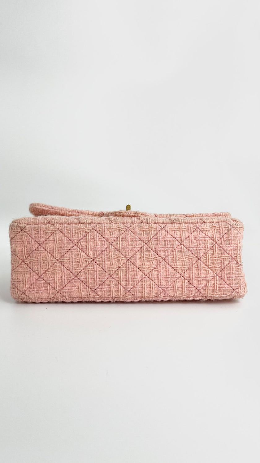 Like New. Chanel Small Reissue Tweed Pink. 23169035|4196