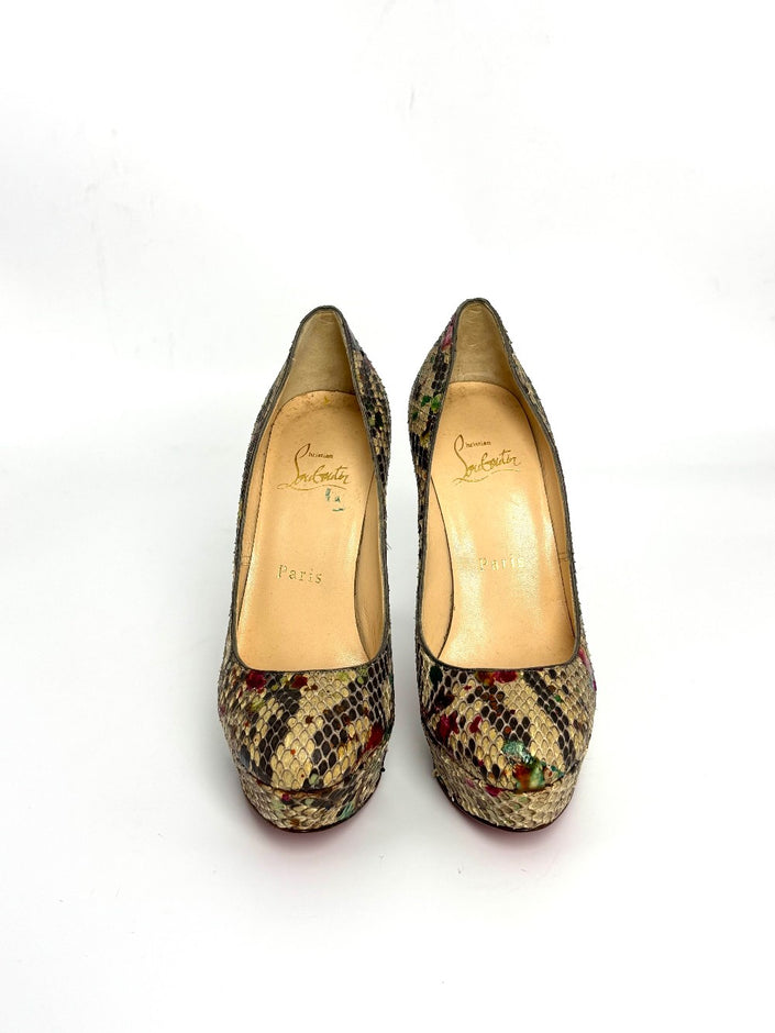 Like New. Louboutin Heel Snakeskin. 35|10721
