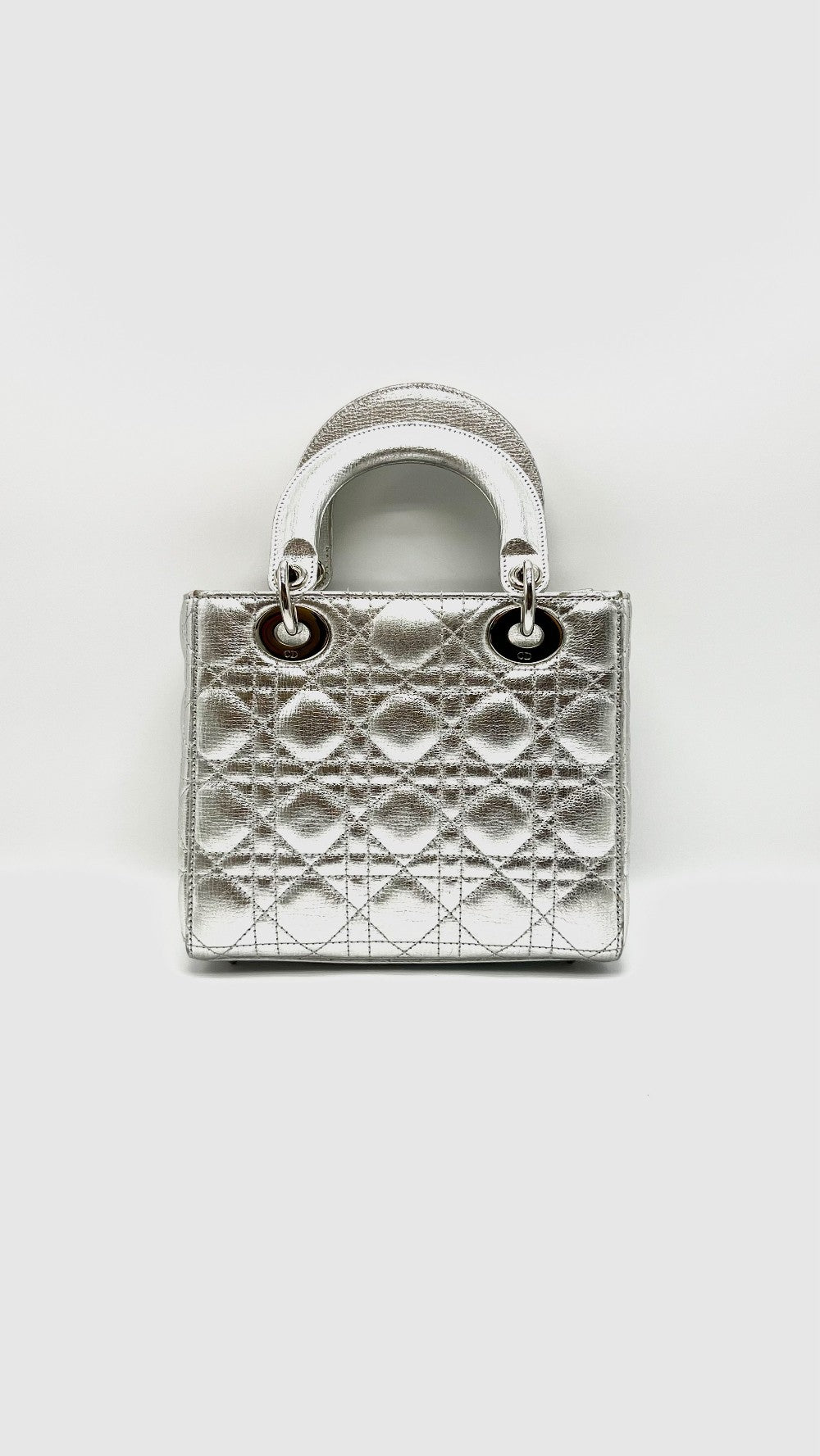 Preowned. Lady Dior Small Silver SHW. 29MA1108|16140