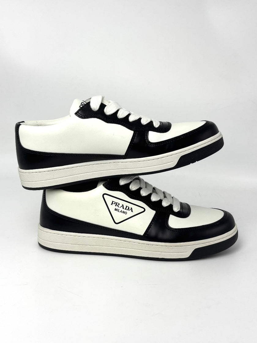 [SALE] Brand New. Prada Sneakers Black/White. 35|8588