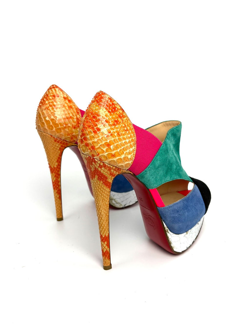 Like New. Louboutin Open Toe Multicolor Heel. 35|10747