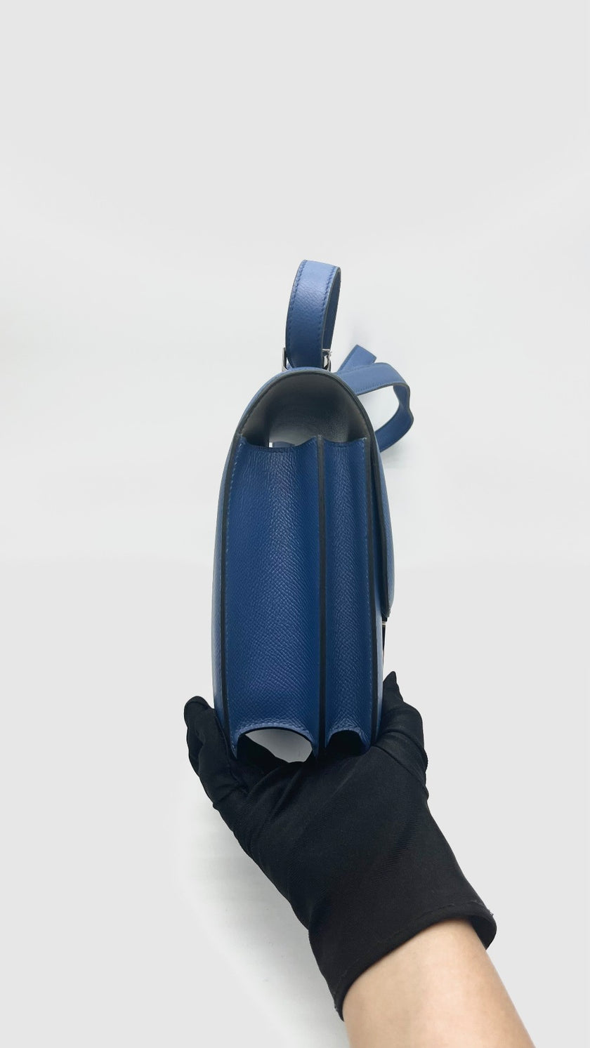 Preowned. Hermes Constance 24 Bleu Agate/Gris Mouette Epsom PHW. ASA692IB|16658