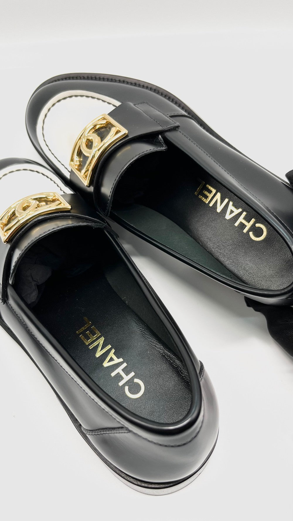 Brand New Chanel Loafer Black/ White. 37.5|9645
